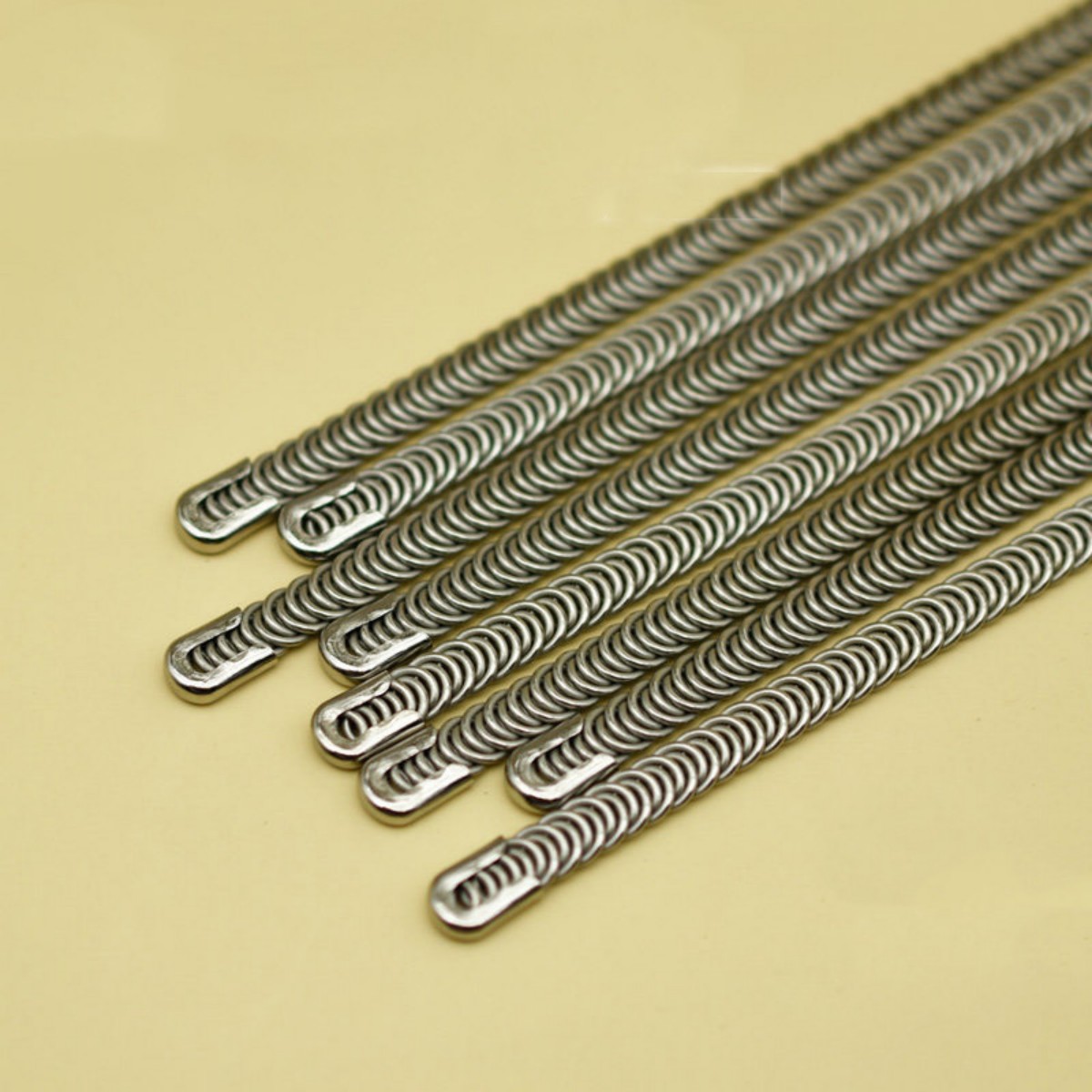 Рулон спиральных стальных корс – обзор и цена Boning Corset Steel